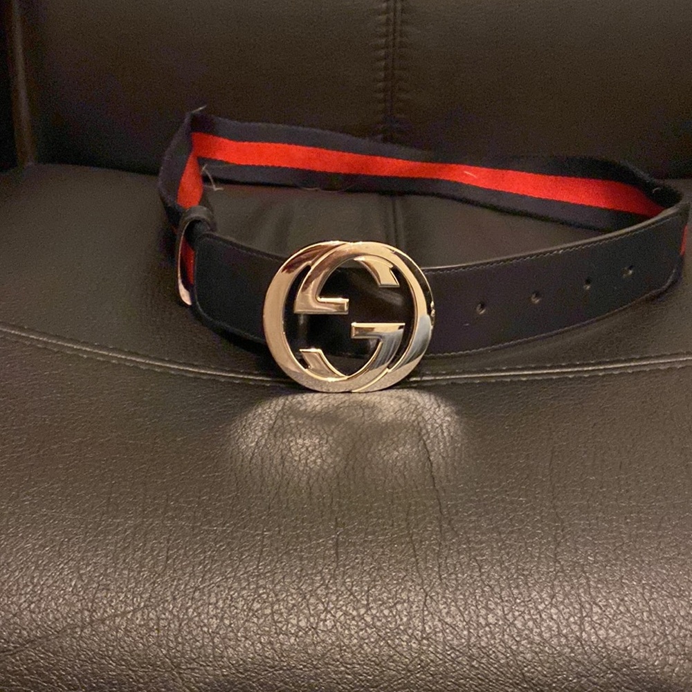 Authentic Gucci Belt(worn once) 34 - Picture 5 of 5
